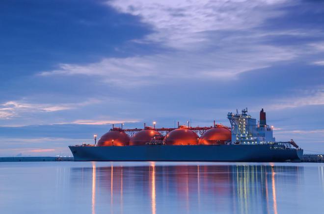全球LNG订单争夺战：中国拿下卡塔尔“最后一单”，欧洲或将高价购买