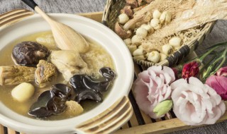 香菇炖乌鸡汤的简单方法 香菇炖乌鸡汤的做法