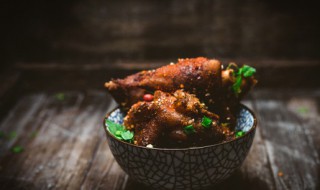 猪脚怎么煮好吃又营养 红烧猪蹄的教程