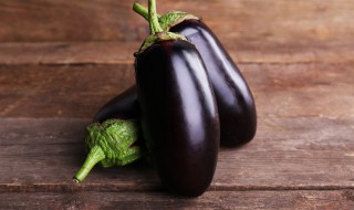 茄子炖土豆的简单方法 怎么做茄子炖土豆