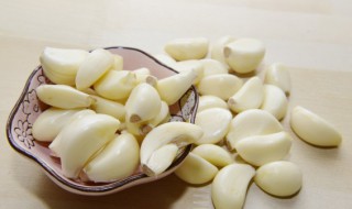 蒜泥蘸料怎么做 蒜泥蘸料如何做好吃吸引人