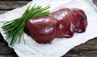 猪肝怎么做汤嫩鲜嫩的吃 滑嫩猪肝汤的做法