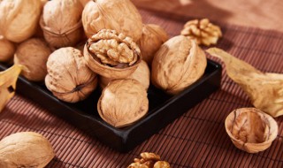 嫩胡桃怎么吃最好呢 嫩胡桃吃法简介