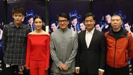 强奸、聚众淫乱,吴亦凡背后还有好多问号!