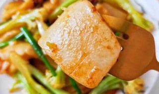 花菜炒酥糕最正宗的做法 花菜炒酥糕最正宗的做法是怎样的