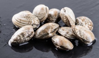 花甲炒鸡的正宗做法 花甲炒鸡的烹饪方法