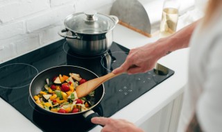 猪肾怎么炒好吃 不腥不臊爆炒猪肾家常做法配方