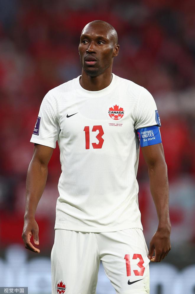 加拿大足球的崛起之路，一份没法抄的作业