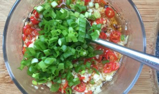 辣椒和葱花怎么做蘸料 用辣椒和葱花怎么制作蘸料