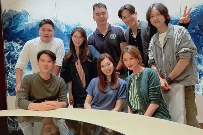 林志玲与老公参加聚会同框合影,夫妇私下状态曝光