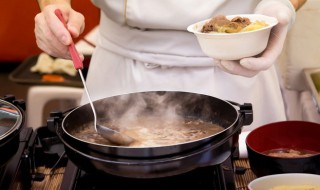 猪腰杜仲还配什么炖汤好 猪腰子杜仲怎么炖汤好吃