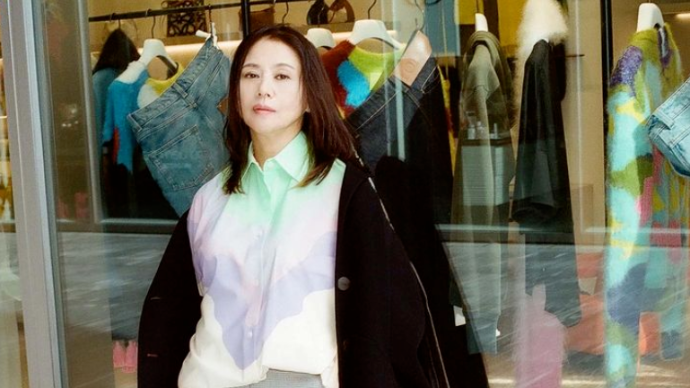 这位日本国民女星，竟然不伦过？？？