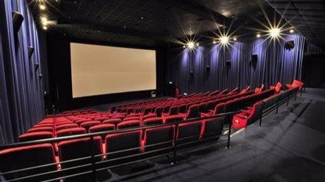 全国营业影院低于5000家 营业率仅36.7%