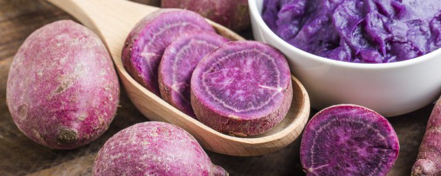 吃紫薯能喝酸奶吗？