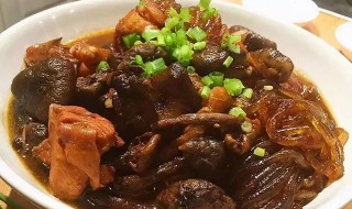 小鸡炖蘑菇简单方法又好吃 小鸡炖蘑菇做法推荐