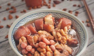 花生米炖猪尾最简单方法 花生米炖猪尾好吃的做法