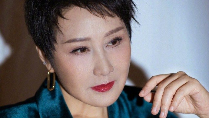 张凯丽谈获年度口碑演员奖：口碑是演员的生命线