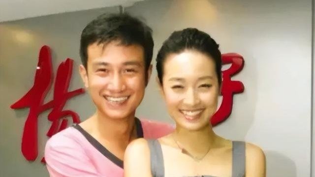 离婚3年后,文章38岁复出又“出轨”,而毁掉他的,不仅仅是出轨