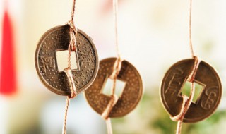 手腕戴铜钱寓意什么好 戴铜钱代表的含义