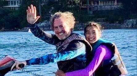 夏克立为女儿夏天庆生 透露已一年没有见到女儿