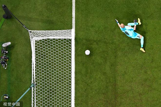 恩内斯里低射破门 成首位2届世界杯都破门摩洛哥球员