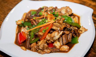 正宗湘菜爆炒田鸡 如何做爆炒田鸡