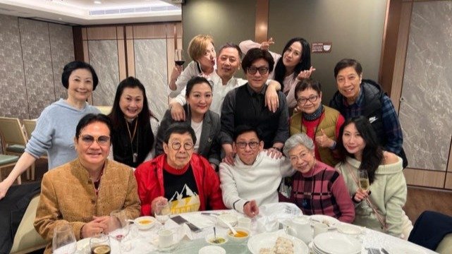 姜大卫夫妇宴请众多好友吃饭庆祝 胡枫罗兰卢海鹏江欣燕等现身