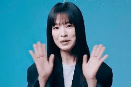 宋慧乔近照曝光曝光，苹果肌饱满遭质疑，41岁真实状态颜值崩坏