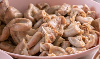 爆炒小肠 爆炒小肠的做法