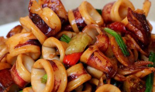 怎样爆炒鱿鱼 爆炒鱿鱼家常做法介绍