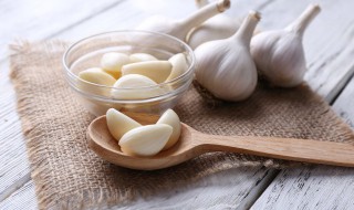 大蒜放久了可以吃吗 大蒜放久了能不能吃