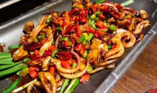 香辣爆炒鱿鱼 香辣爆炒鱿鱼的做法