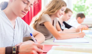 如何做阅读题的方法 做阅读题的教程