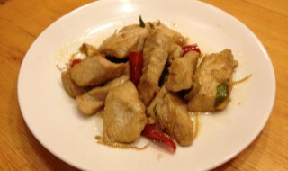 干鲨鱼肉怎么做好吃 葱段炒鲨鱼好吃的做法