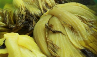 东北酸菜炖多久会熟 酸菜炖多长时间最好吃呢