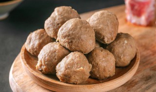 微波炉可以煮牛肉丸吗 微波炉能不能煮牛肉丸呢