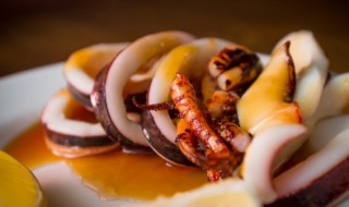 干煸鱿鱼须怎么做好吃 干煸鱿鱼须最好吃的做法