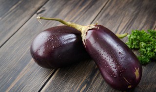 茄子兑面怎么炒好吃 茄子兑面的做法