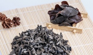 辣萝卜跟木耳炒怎么做好吃 辣椒胡萝卜木耳炒肉的做法