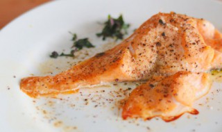 大鱼肉丁怎么炒好吃 大鱼肉丁的做法