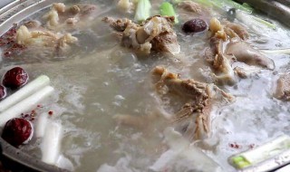 羊肉用火锅炖多久能烂熟 羊肉用火锅炖多长时间能烂熟呢