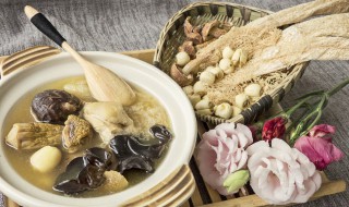 隔水蒸鸡汤的做法 隔水蒸鸡汤怎么做