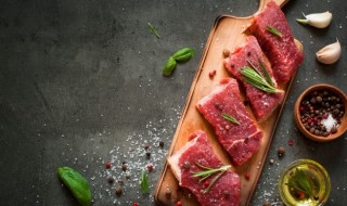 牛排用水煮多久能烂熟透 牛排用水煮多长时间能烂熟透呢