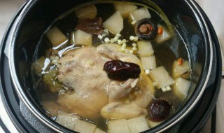 高压锅清炖鸡多久能烂熟 高压锅清炖鸡多长时间能烂熟呢