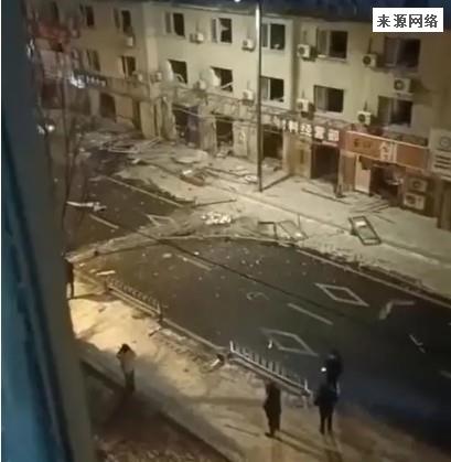 沈阳一临街商铺突发爆炸  当地消防正在处置