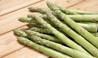 新鲜芦笋可以煮水吃吗怎么做 新鲜芦笋可以煮水吃吗如何做