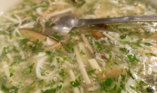 银鱼汤怎么做最好喝新鲜 银鱼汤如何制作好喝新鲜呢