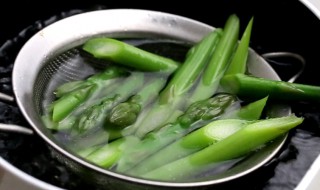 芦笋整根要煮多久才能吃 芦笋整根要煮多长时间才能吃