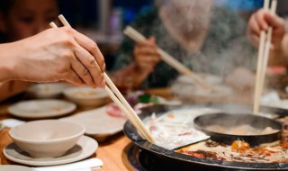 烫牛杂火锅煮多久熟了才能吃 烫牛杂火锅煮几分钟熟了才能吃