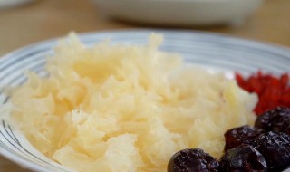 银耳要煮多久才能吃 银耳要煮多久才可以吃